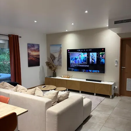 3-bedroom Villa, Jacuzzi, Near Bordeaux Semesterbostad